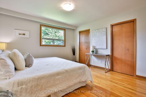 Photo 8 at 2636 Victoria Park Avenue, Pleasant View, Toronto