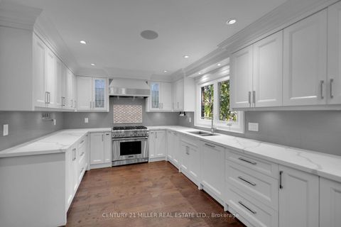 Photo 12 at 21 Neiltree Court, Markland Wood, Toronto
