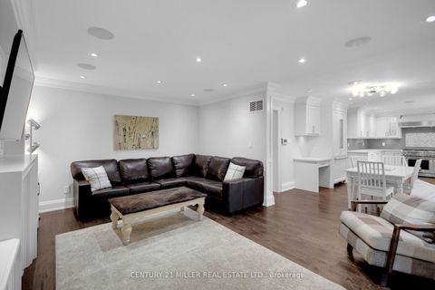 Photo 14 at 21 Neiltree Court, Markland Wood, Toronto