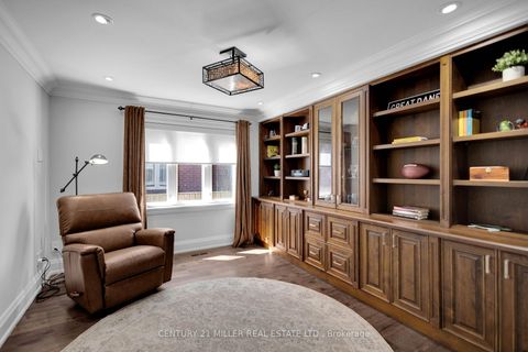 Photo 15 at 21 Neiltree Court, Markland Wood, Toronto