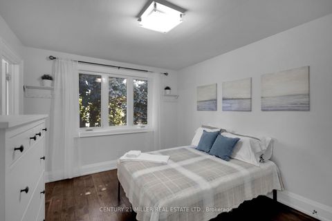 Photo 21 at 21 Neiltree Court, Markland Wood, Toronto