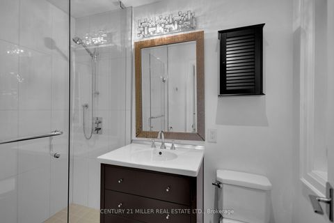 Photo 22 at 21 Neiltree Court, Markland Wood, Toronto