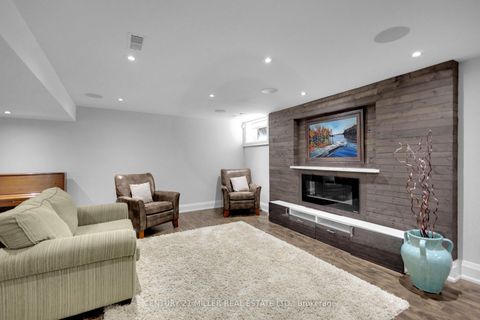 Photo 29 at 21 Neiltree Court, Markland Wood, Toronto