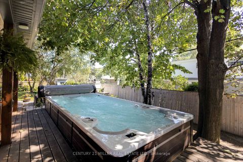 Photo 34 at 21 Neiltree Court, Markland Wood, Toronto