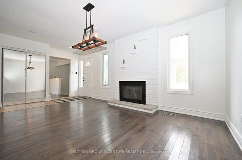Photo 6 at 7 HURON Street, North Shore, Barrie
