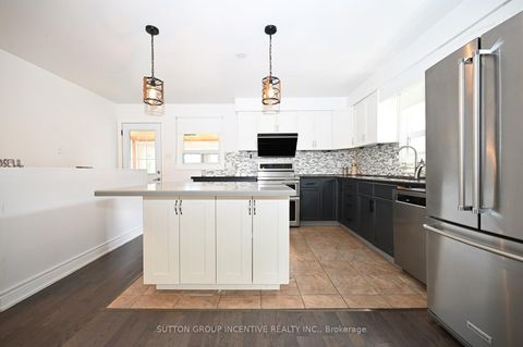Photo 13 at 7 HURON Street, North Shore, Barrie