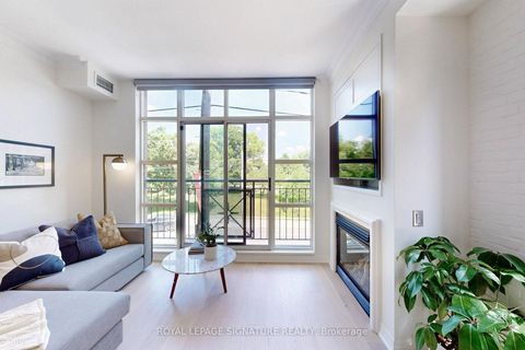 Photo 12 at 231 - 901 Queen Street W, Niagara, Toronto
