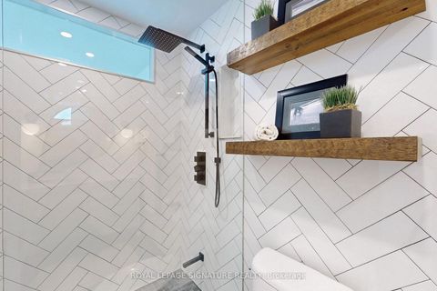 Photo 32 at 231 - 901 Queen Street W, Niagara, Toronto