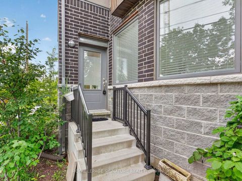 Photo 3 at 1972B Victoria Park Avenue, Donalda, Toronto