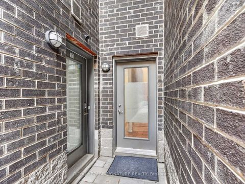 Photo 4 at 1972B Victoria Park Avenue, Donalda, Toronto