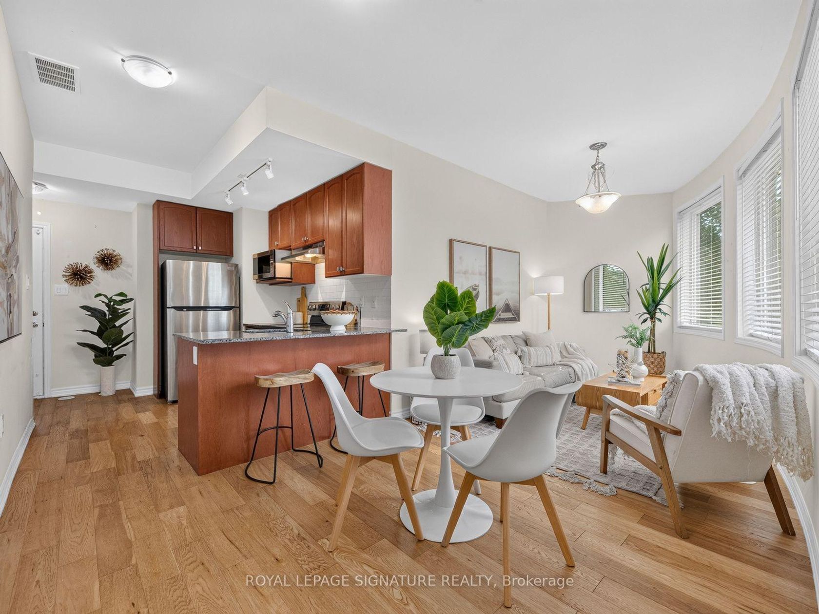1972B Victoria Park Avenue, Donalda, Toronto photo 7
