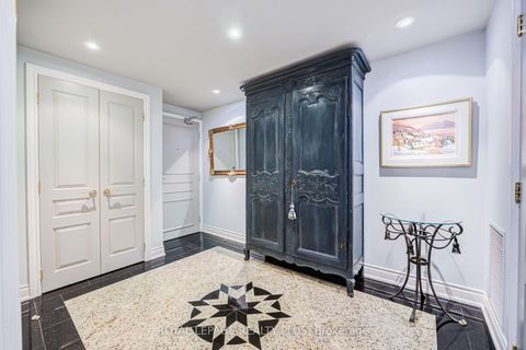 Photo 4 at 704 - 260 Heath Street W, Forest Hill South, Toronto