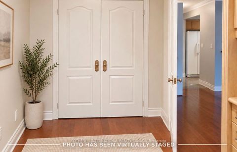 Photo 1 at 404 - 800 Spadina Road, Forest Hill South, Toronto