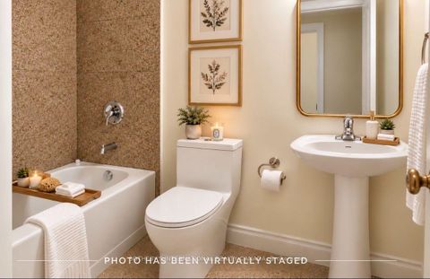 Photo 6 at 404 - 800 Spadina Road, Forest Hill South, Toronto