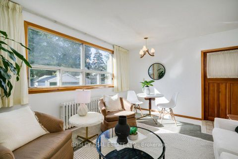Photo 14 at 247 Melrose Avenue, Nortown, Toronto