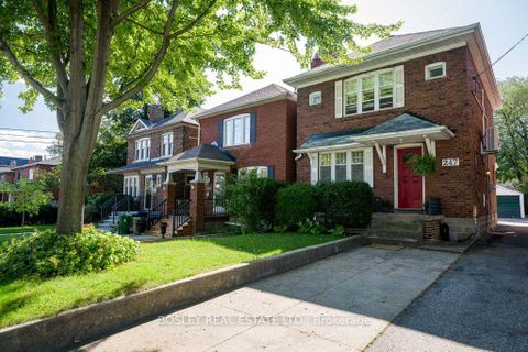 Photo 33 at 247 Melrose Avenue, Nortown, Toronto