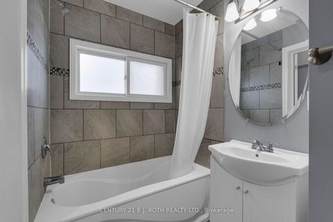 Photo 8 at Units 1 + 2 + Co - 12 Dufferin Street, Sanford, Barrie