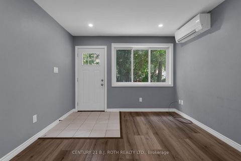 Photo 14 at Units 1 + 2 + Co - 12 Dufferin Street, Sanford, Barrie