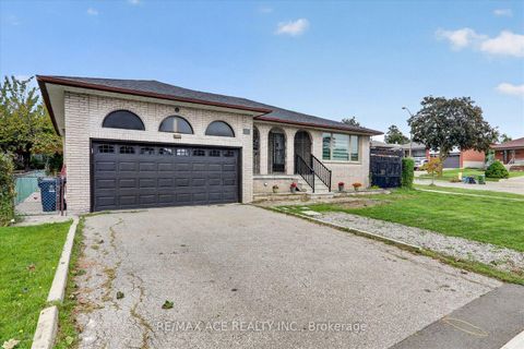 Photo 1 at 124 Honeywood Road, Jane Heights, Toronto