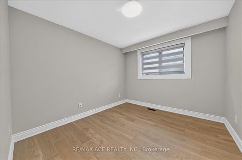 Photo 16 at 124 Honeywood Road, Jane Heights, Toronto