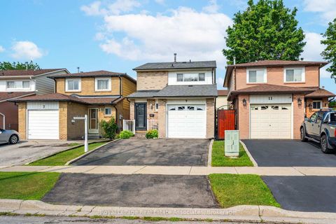 Photo 0 at 9 Windwood Drive, Clairville, Toronto