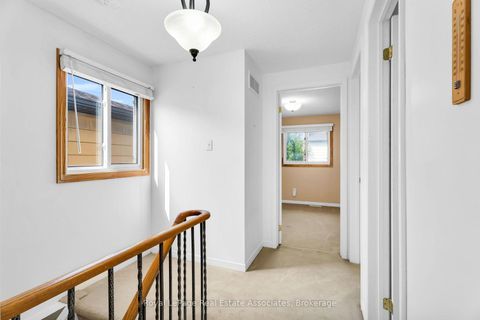 Photo 25 at 9 Windwood Drive, Clairville, Toronto
