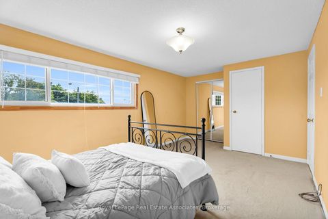 Photo 30 at 9 Windwood Drive, Clairville, Toronto
