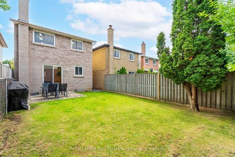 Photo 34 at 9 Windwood Drive, Clairville, Toronto