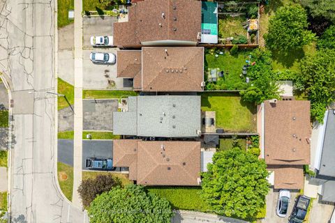 Photo 38 at 9 Windwood Drive, Clairville, Toronto