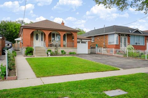 Photo 1 at 42 Woolgar Avenue, City Centre West, Toronto