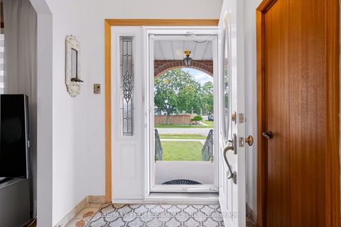 Photo 5 at 42 Woolgar Avenue, City Centre West, Toronto