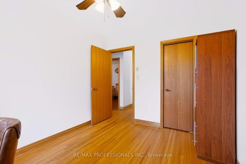 Photo 17 at 42 Woolgar Avenue, City Centre West, Toronto