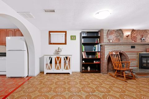 Photo 27 at 42 Woolgar Avenue, City Centre West, Toronto
