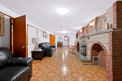 Photo 29 at 42 Woolgar Avenue, City Centre West, Toronto