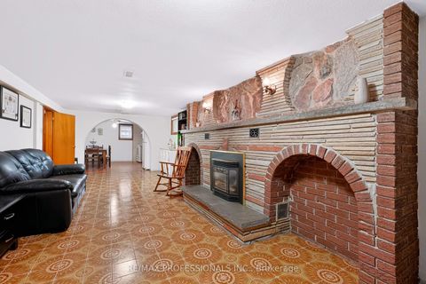 Photo 30 at 42 Woolgar Avenue, City Centre West, Toronto