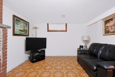 Photo 31 at 42 Woolgar Avenue, City Centre West, Toronto