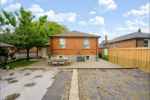 Photo 38 at 42 Woolgar Avenue, City Centre West, Toronto