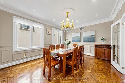 Photo 8 at 176 Elmwood Avenue, Willowdale East, Toronto