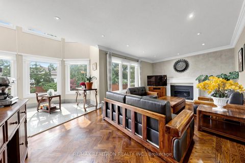 Photo 13 at 176 Elmwood Avenue, Willowdale East, Toronto