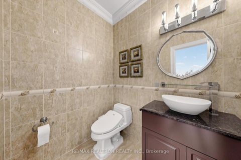 Photo 21 at 176 Elmwood Avenue, Willowdale East, Toronto