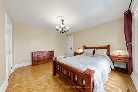 Photo 31 at 176 Elmwood Avenue, Willowdale East, Toronto
