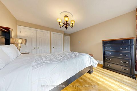 Photo 40 at 176 Elmwood Avenue, Willowdale East, Toronto