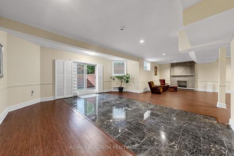 Photo 42 at 176 Elmwood Avenue, Willowdale East, Toronto