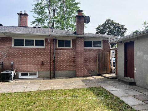 Photo 26 at 241 Ashlar Road, Crosby, Richmond Hill