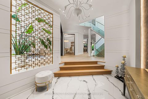 Photo 5 at 492 Old Orchard Grove, Nortown, Toronto