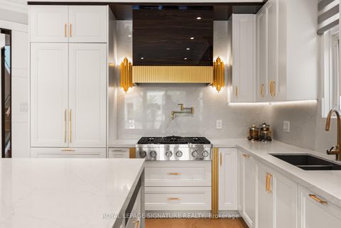 Photo 18 at 492 Old Orchard Grove, Nortown, Toronto
