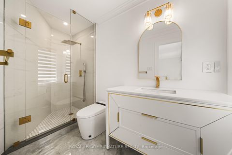 Photo 26 at 492 Old Orchard Grove, Nortown, Toronto