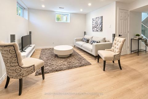 Photo 31 at 492 Old Orchard Grove, Nortown, Toronto