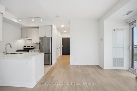 Photo 8 at 824 - 8 Trent Avenue, Danforth, Toronto