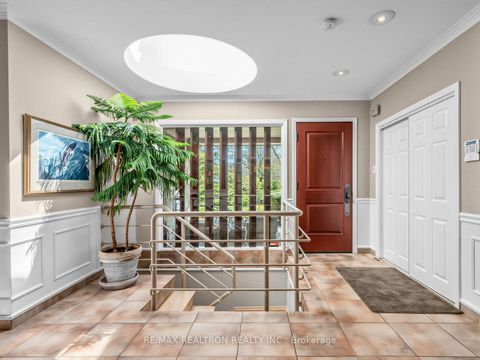 Photo 25 at 11 Mead Court, Windfields, Toronto